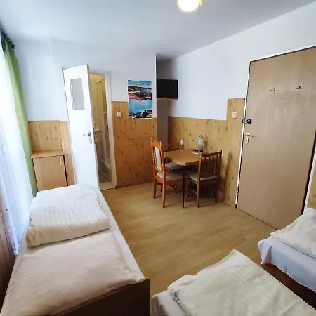 Goscinne Barka - 300m Do Restauracji - 900m Do Jeziora I Velo Czorsztyn ホームステイ *