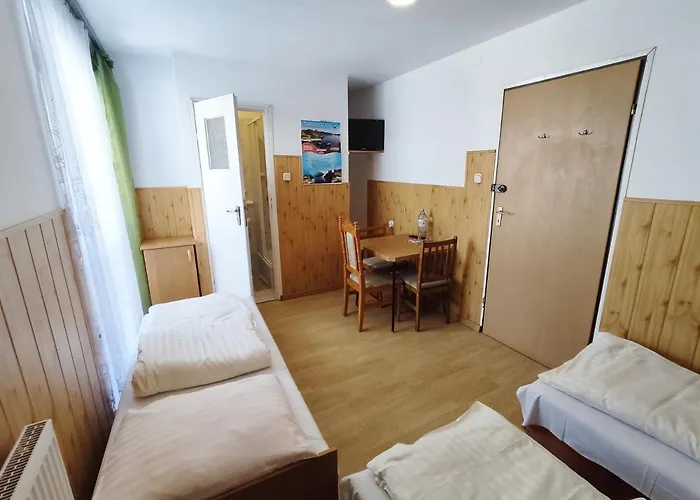 Goscinne Barka - 300m Do Restauracji - 900m Do Jeziora I Velo Czorsztyn Alloggio in famiglia *