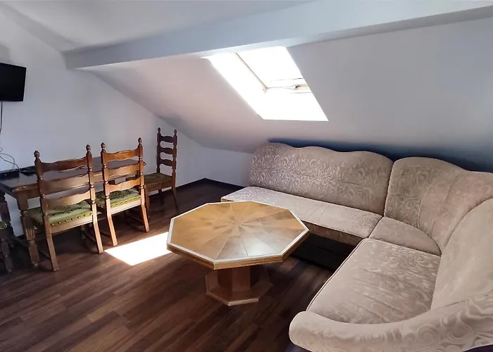 Goscinne Barka - 300m Do Restauracji - 900m Do Jeziora I Velo Czorsztyn Alloggio in famiglia