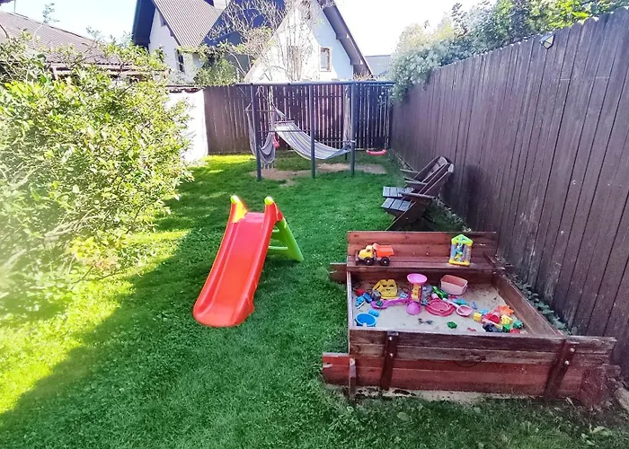 Goscinne Barka - 300m Do Restauracji - 900m Do Jeziora I Velo Czorsztyn Alloggio in famiglia *